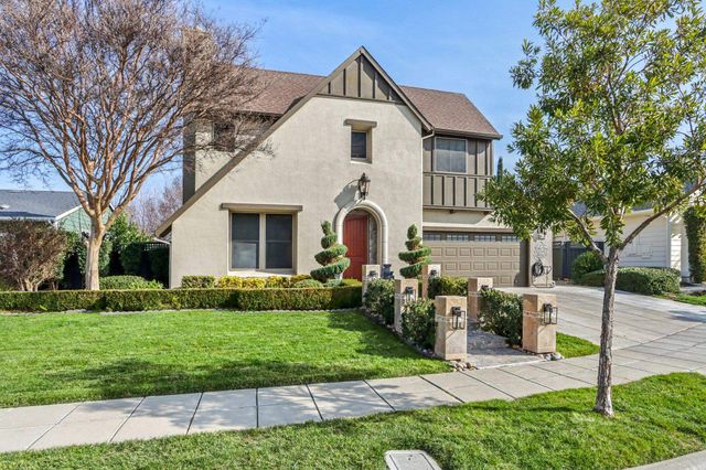 1322 Cottage Grove Court, Tracy, CA 95377