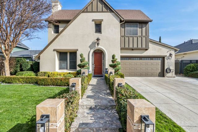 1322 Cottage Grove Court, Tracy, CA 95377