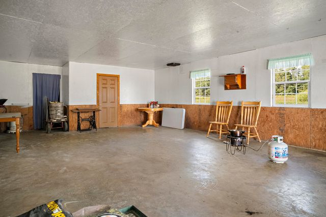 313 Jay Road, Owingsville, KY 40360