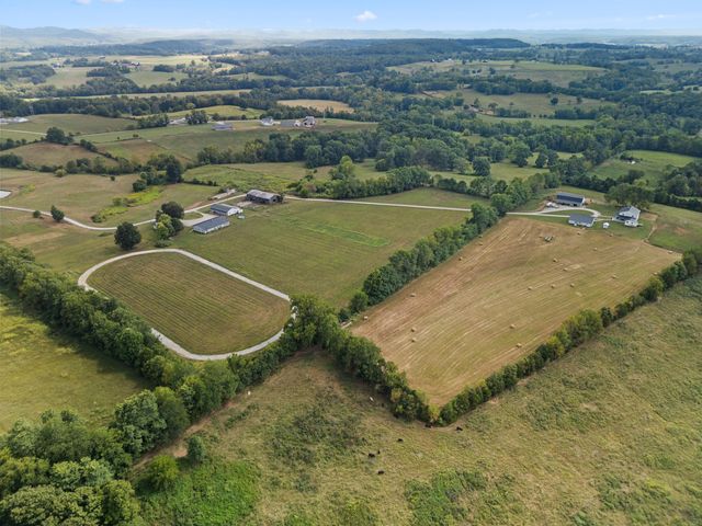 313 Jay Road, Owingsville, KY 40360