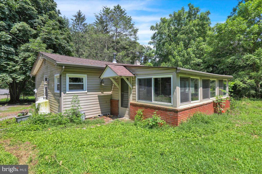 79 WEIL RD, Boyertown, PA 19512
