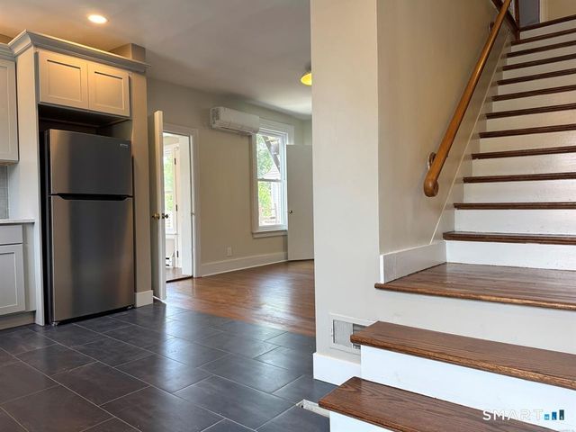 251 Edwards Street 2, New Haven, CT 06511