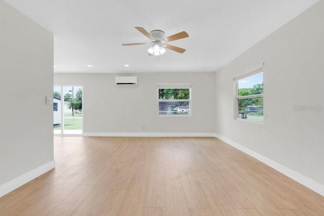 1502 N BRACEWELL DRIVE, Plant City, FL 33563