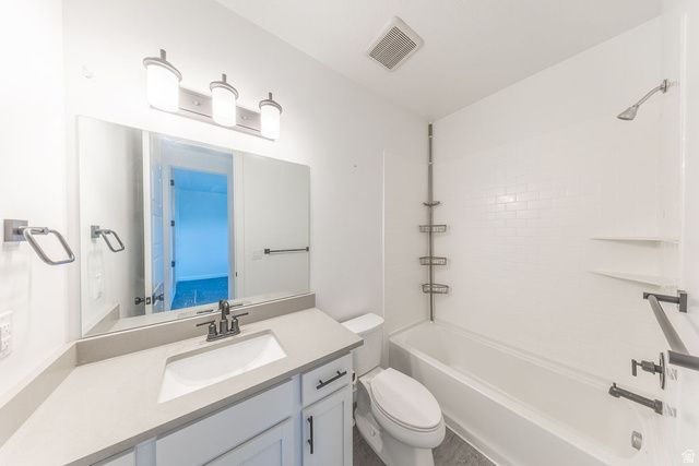 7087 W BOSTON PARK LN, West Jordan, UT 84081