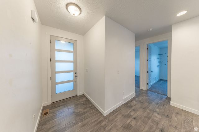 7087 W BOSTON PARK LN, West Jordan, UT 84081