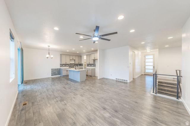 7087 W BOSTON PARK LN, West Jordan, UT 84081