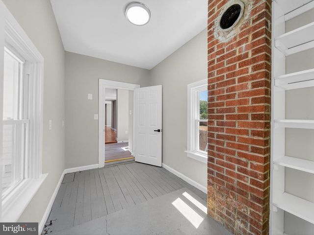 2575 HALLOWING POINT RD, Prince Frederick, MD 20678