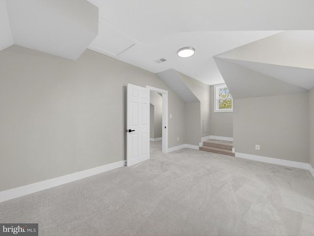2575 HALLOWING POINT RD, Prince Frederick, MD 20678