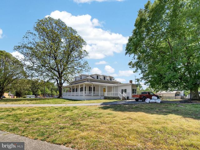 2575 HALLOWING POINT RD, Prince Frederick, MD 20678