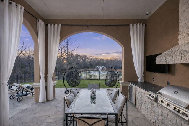 2421 Top Rail Lane, Southlake, TX 76092