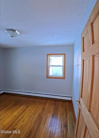 190 Church Road, Guilderland, NY 12203