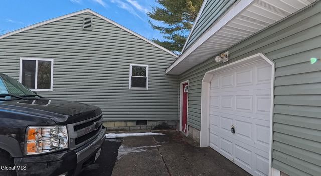 190 Church Road, Guilderland, NY 12203