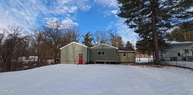 190 Church Road, Guilderland, NY 12203