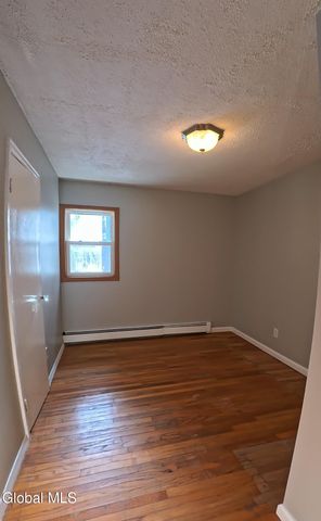 190 Church Road, Guilderland, NY 12203