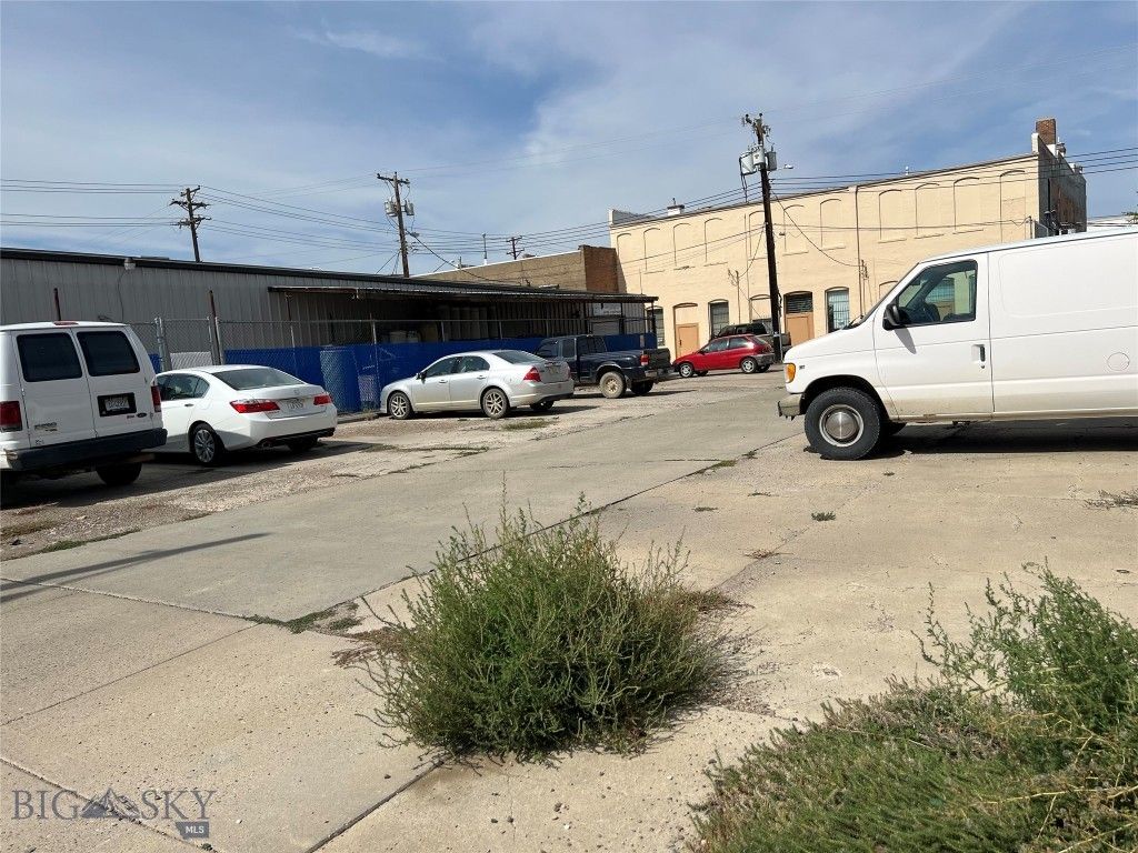 818 Main Street, Miles City, MT 59301 photo 4