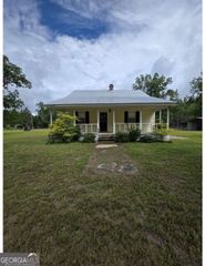 234 Robin Road, Alma, GA 31510