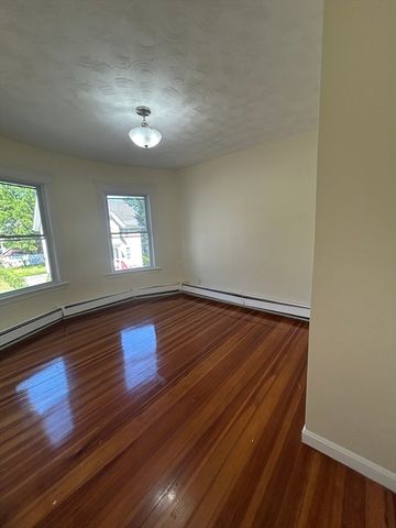 16 Peacevale Rd 2, Boston, MA 02124