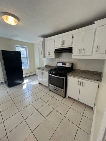 16 Peacevale Rd 2, Boston, MA 02124