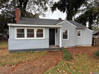 1628 8th Street SE, Decatur, AL 35601