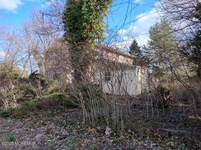 630 Colts Neck Road, Freehold, NJ 07728