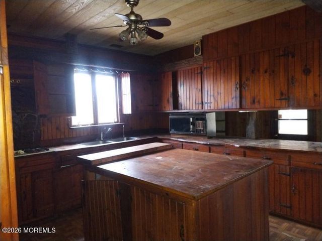 630 Colts Neck Road, Freehold, NJ 07728