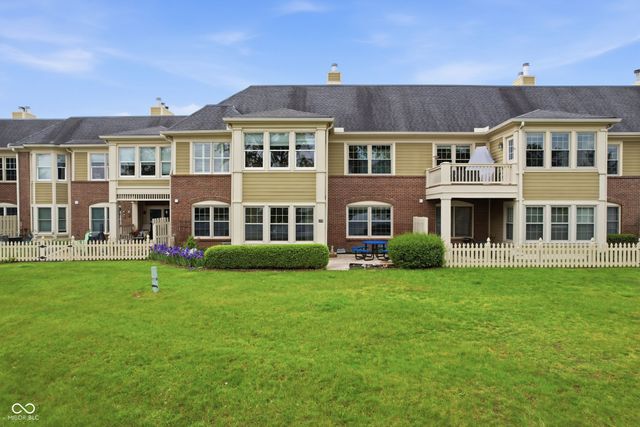 7601 Newport Bay Drive 109, Indianapolis, IN 46240