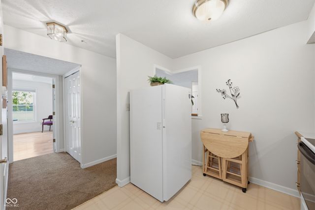 7601 Newport Bay Drive 109, Indianapolis, IN 46240