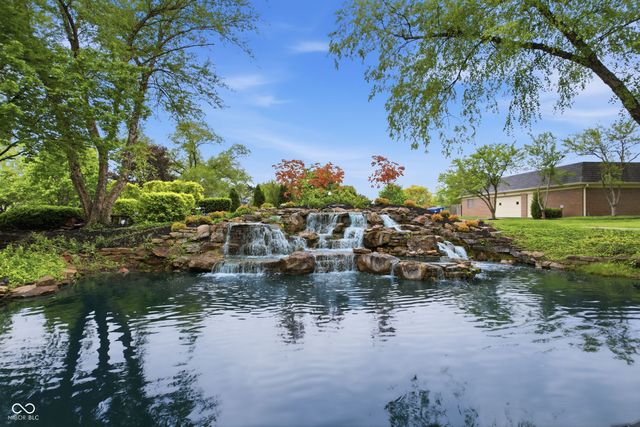 7601 Newport Bay Drive 109, Indianapolis, IN 46240