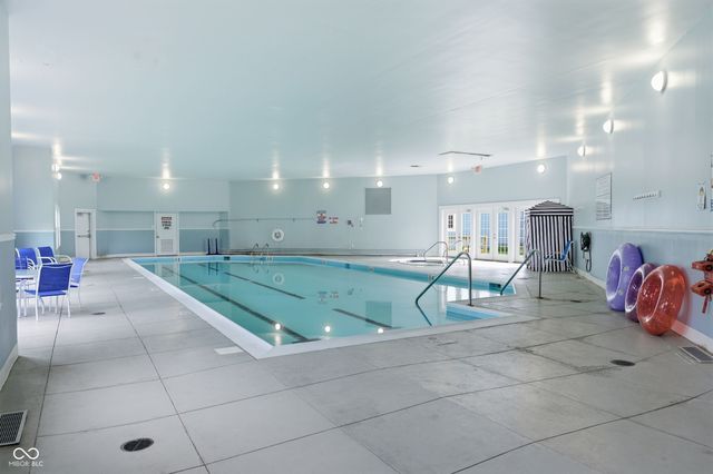 7601 Newport Bay Drive 109, Indianapolis, IN 46240