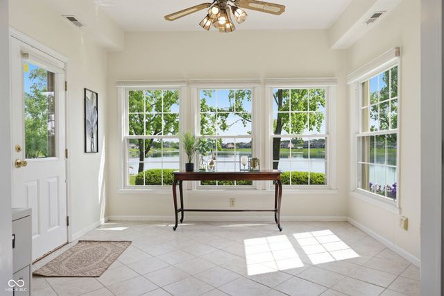 7601 Newport Bay Drive 109, Indianapolis, IN 46240