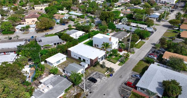 913 NE 15th St, Fort Lauderdale, FL 33304