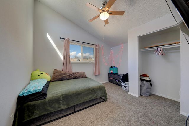 1721 Vail Place SE, Albuquerque, NM 87106