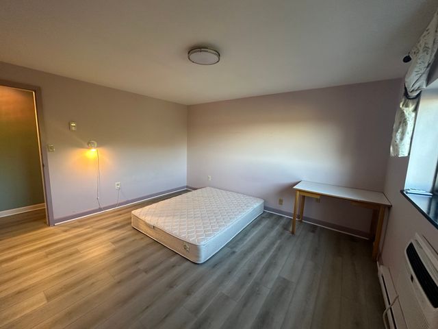 1321 Worcester Rd 612, Framingham, MA 01701