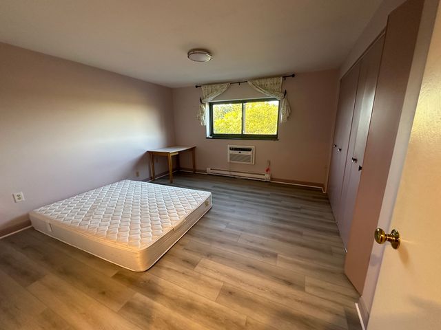 1321 Worcester Rd 612, Framingham, MA 01701