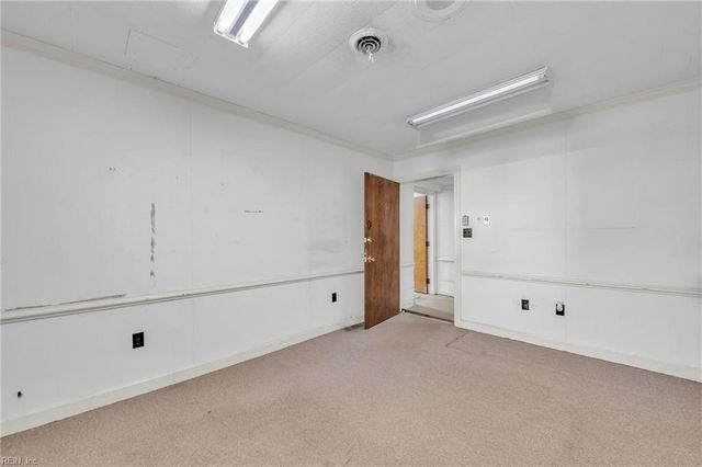 685 Carolina RD, Suffolk, VA 23434