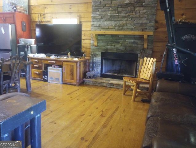 356 Orchard View Lane, Lakemont, GA 30552