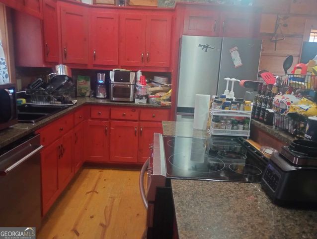 356 Orchard View Lane, Lakemont, GA 30552