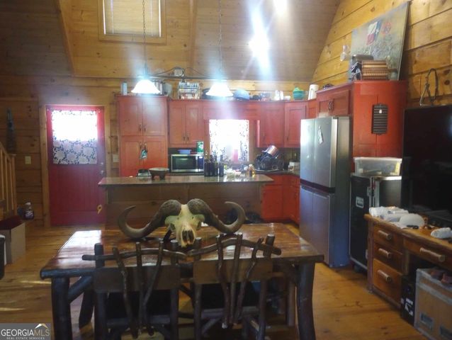 356 Orchard View Lane, Lakemont, GA 30552