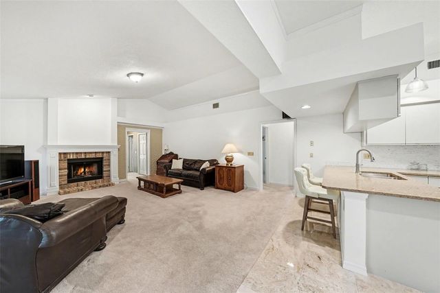 12804 WALLINGFORD DRIVE, Tampa, FL 33624