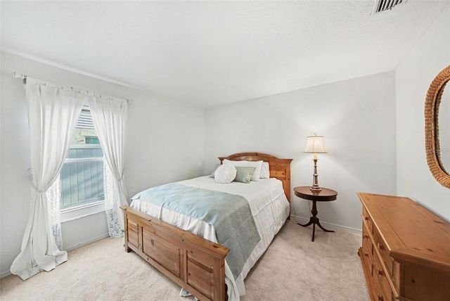 12804 WALLINGFORD DRIVE, Tampa, FL 33624