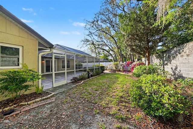 12804 WALLINGFORD DRIVE, Tampa, FL 33624