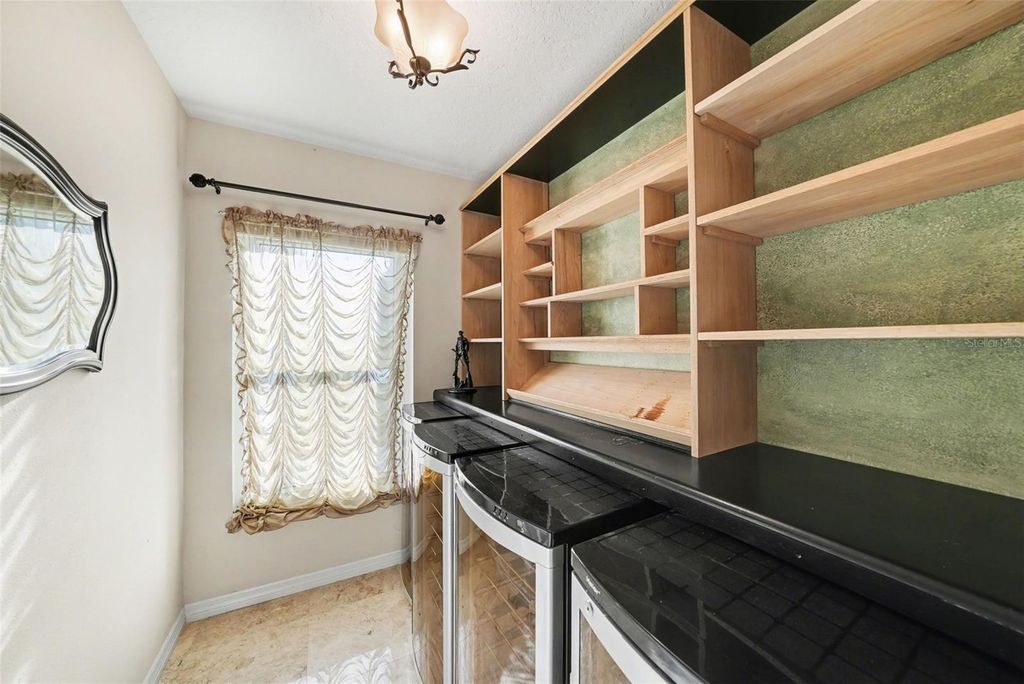 Image 16 of property listing at 12804 WALLINGFORD DRIVE, Tampa, FL 33624