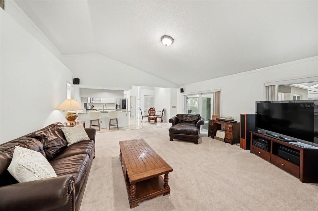 Image 17 of property listing at 12804 WALLINGFORD DRIVE, Tampa, FL 33624