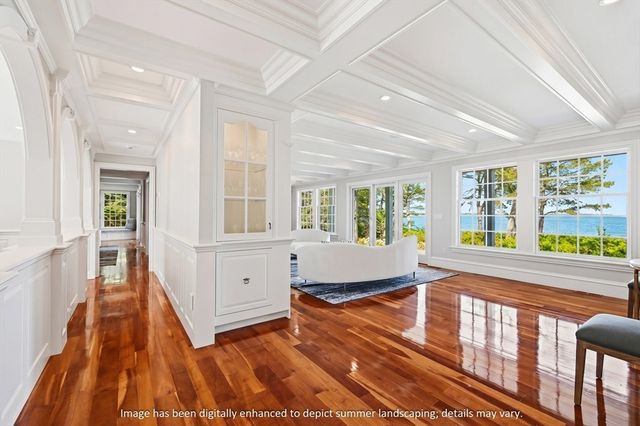 120 Vineyard Road, Barnstable, MA 02635