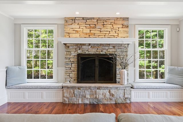 120 Vineyard Road, Barnstable, MA 02635