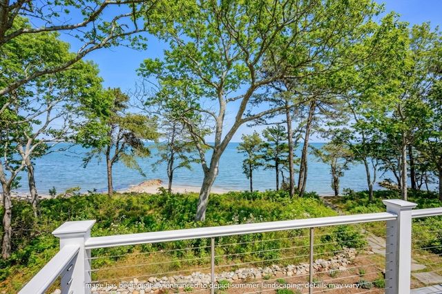 120 Vineyard Road, Barnstable, MA 02635