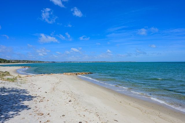 120 Vineyard Road, Barnstable, MA 02635