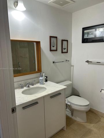 1060 Brickell Ave 2717, Miami, FL 33131