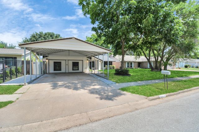10550 Emnora Lane, Houston, TX 77043