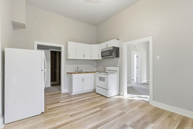 1223 W 10th Street, North Little Rock, AR 72114